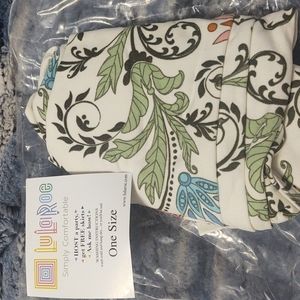 NWT LuLaRoe OS Scroll Leggings